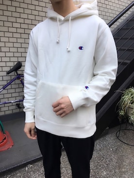 「Champion」｜黒坂学さん（メンズ・171cm）の春コーディネート