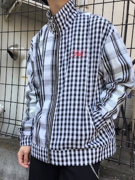 「WEGO（ウィゴー）のアイテム（ブルゾン）」を使った、黒坂学さん（メンズ・171cm）の春コーディネート