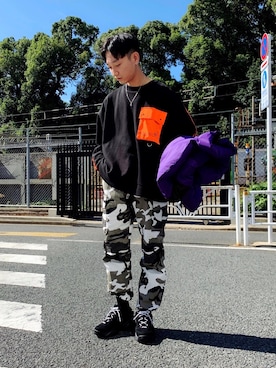 「FILA（フィラ）のアイテム（スニーカー）」を使った、黒坂学さん（メンズ・171cm）の秋コーディネート