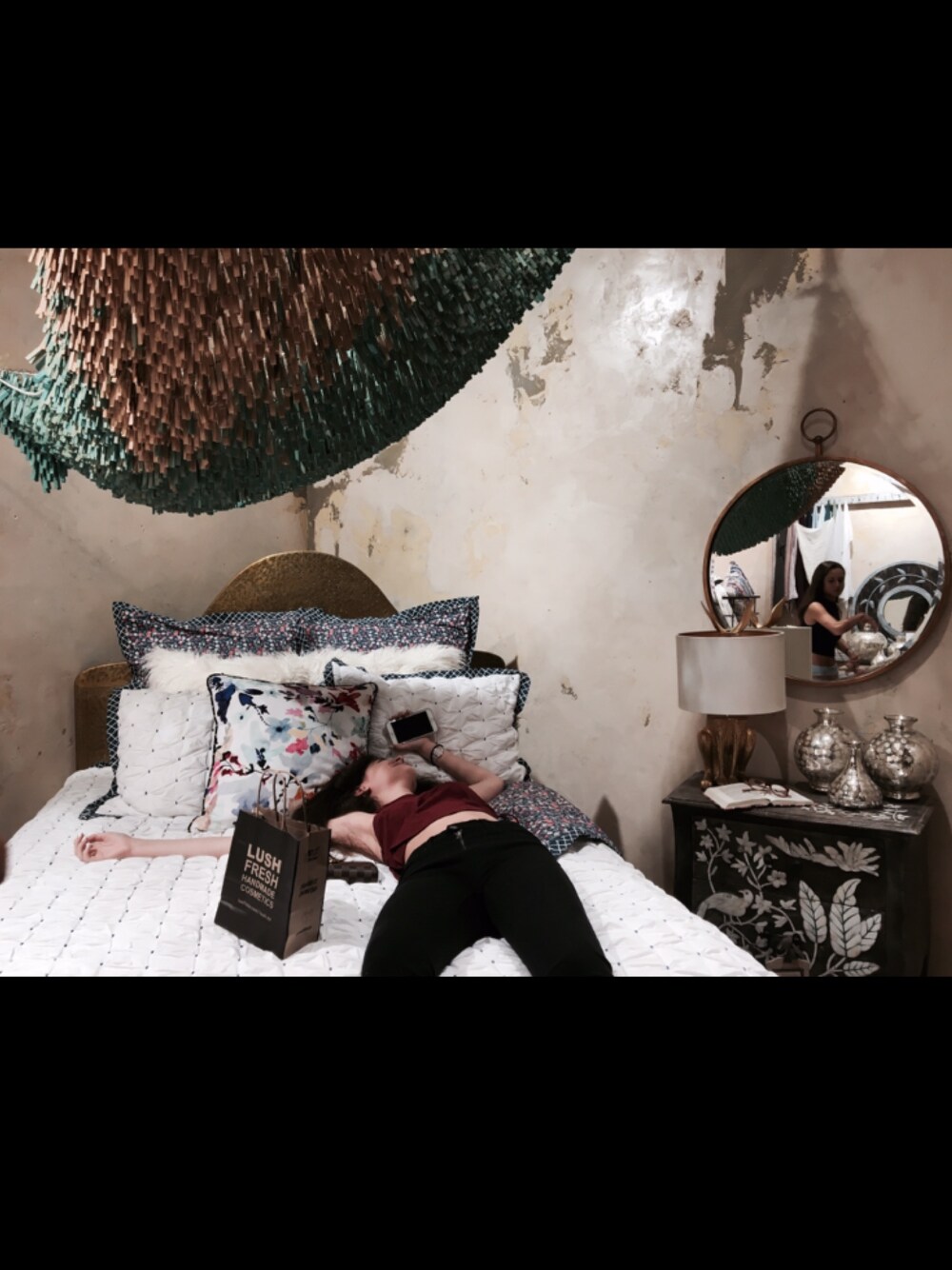 「AnthroStyle、contest」｜「Anthropologieのアイテム（寝具、ホワイト系）」を使った、ashlynnさん（レディース・168cm）の春コーディネートの1枚目の写真