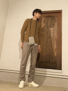 「ツイードパンツ」｜「アイテム（スニーカー）」を使った、BT4.0さん（メンズ・172cm）の冬コーディネート