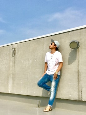 「UNIQLO Tシャツ」｜「アイテム（シューズ）」を使った、HIROさん（メンズ・174cm）の夏コーディネート