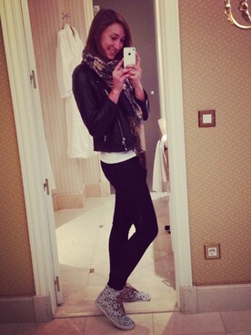 alicia younger さんのコーディネート