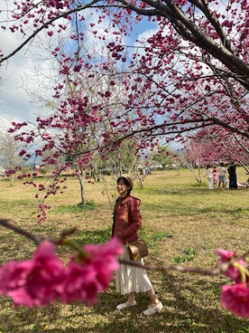 「アイテム（ダウンジャケット/コート、レッド系）」を使った、雅珊さん（レディース・158cm）の冬コーディネート