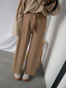 三三两两さんのコーディネート