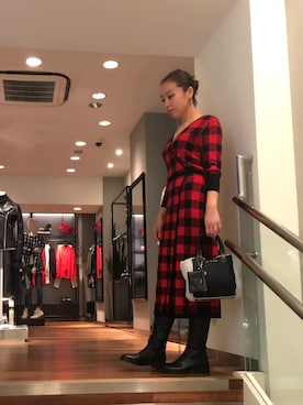 「DIESEL（ディーゼル）の00S2UH0CARF（ワンピース、ブルー系）」を使った、MIHOさん（レディース・163cm）の秋コーディネート