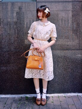 パンプスを使った 白ワンピース の人気ファッションコーディネート 地域 中国大陸 Wear