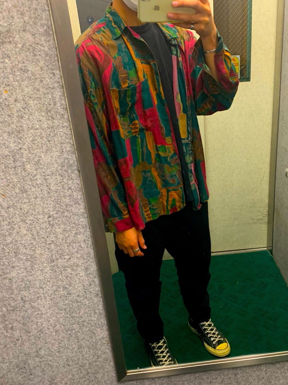 「VINTAGEのアイテム（シャツ/ブラウス、その他）」を使った、machimaaさん（メンズ・176cm）の春コーディネートの1枚目の写真