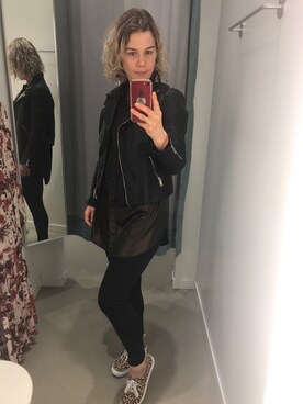 「H&M（エイチ・アンド・エム）のH&M - バイカージャケット - ブラック（ライダースジャケット、ブラック系）」を使った、matsulana137さん（レディース）の春コーディネート