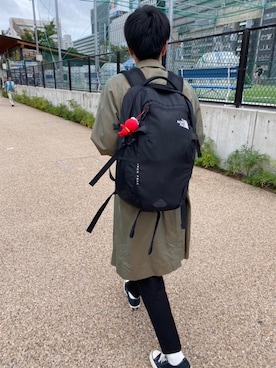「アイテム（ステンカラーコート）」を使った、みっちーさん（メンズ・173cm・20代）の秋コーディネート
