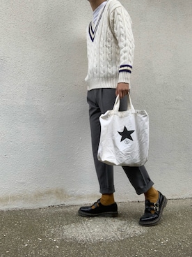 「CONVERSE TOKYO（コンバーストウキョウ）のアイテム（バッグ）」を使った、みっちーさん（メンズ・173cm）の秋コーディネート