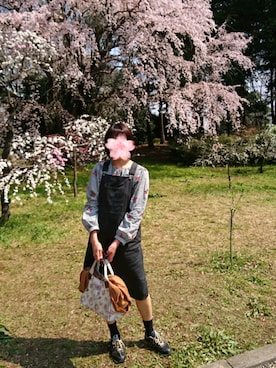 「SEVENDAYS=SUNDAY（セブンデイズサンデイ）のアイテム（ジャンパースカート）」を使った、yumi*さん（レディース・163cm）の春コーディネート