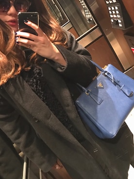 「プラダ」｜「アイテム（その他アウター）」を使った、mikiさん（レディース・162cm）の冬コーディネート