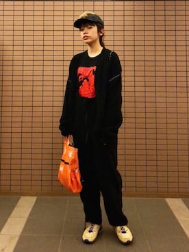 「TAKAHIROMIYASHITATheSoloIst.（タカヒロミヤシタザソロイスト）のアイテム（バッグ）」を使った、isakiさん（レディース・159cm）の秋コーディネート