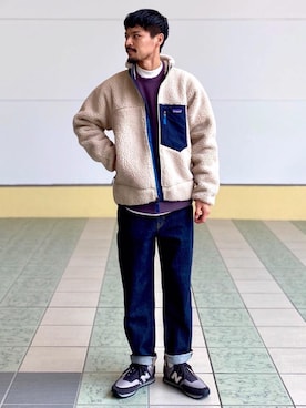 「NEWBALANCE」｜「アイテム（スウェット）」を使った、坂本裕太さん（メンズ・168cm）の秋コーディネート