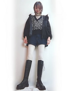 「FEKETE（フェケテ）のアイテム（ブーツ）」を使った、星✰*ﾟさん（レディース・164cm）の冬コーディネート