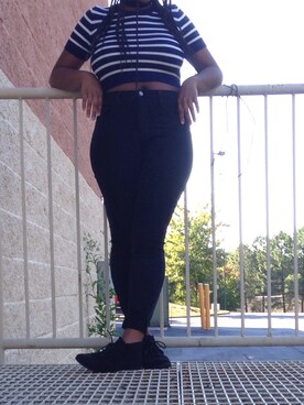 Karisma Arielさんのコーディネート