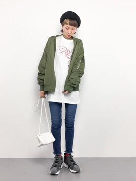 「SpRay（スプレイ）のアイテム（MA-1）」を使った、COLLENTE(yuco)さん（レディース・168cm）の冬コーディネート