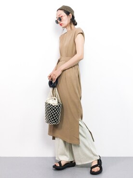 「natural couture（ナチュラルクチュール）のDカンベルト付きワッフルTワンピ（ワンピース）」を使った、COLLENTE(yuco)さん（レディース・168cm）の春コーディネート