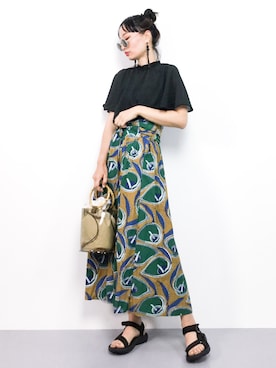 「ボタニカル」｜「アイテム（トートバッグ）」を使った、COLLENTE(yuco)さん（レディース・168cm）の夏コーディネート