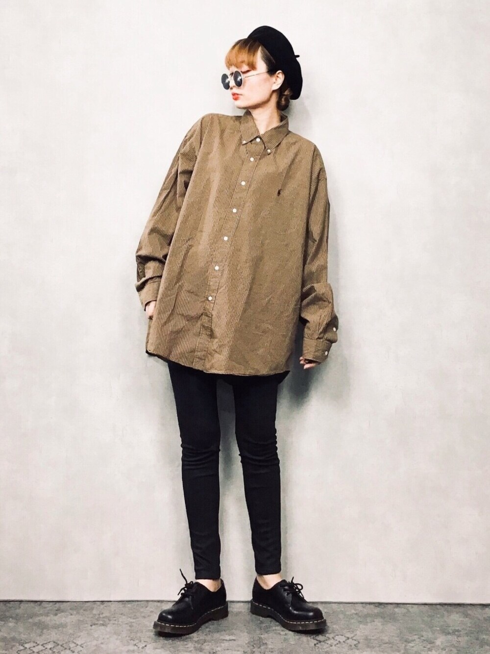 「ビッグシルエット、シャツスタイル、ラルフローレン、ラルフローレンシャツ、ブラウン、Dr.Martens、ドクターマーチン、カジュアル、春コーデ、チョコ色に染まれ」｜「GEORGE AND KEWPiEのアイテム（シャツ/ブラウス、ブラウン系）」を使った、COLLENTE(yuco)さん（レディース・168cm）の冬コーディネートの1枚目の写真