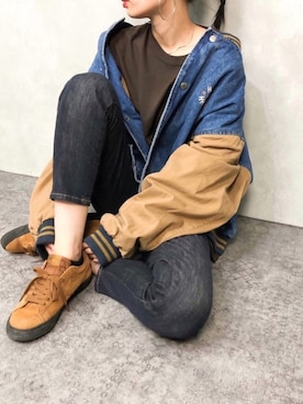 「ZOZO（ゾゾ）のスリムテーパードデニムパンツ［WOMEN］（デニムパンツ）」を使った、COLLENTE(yuco)さん（レディース・168cm）の秋コーディネート