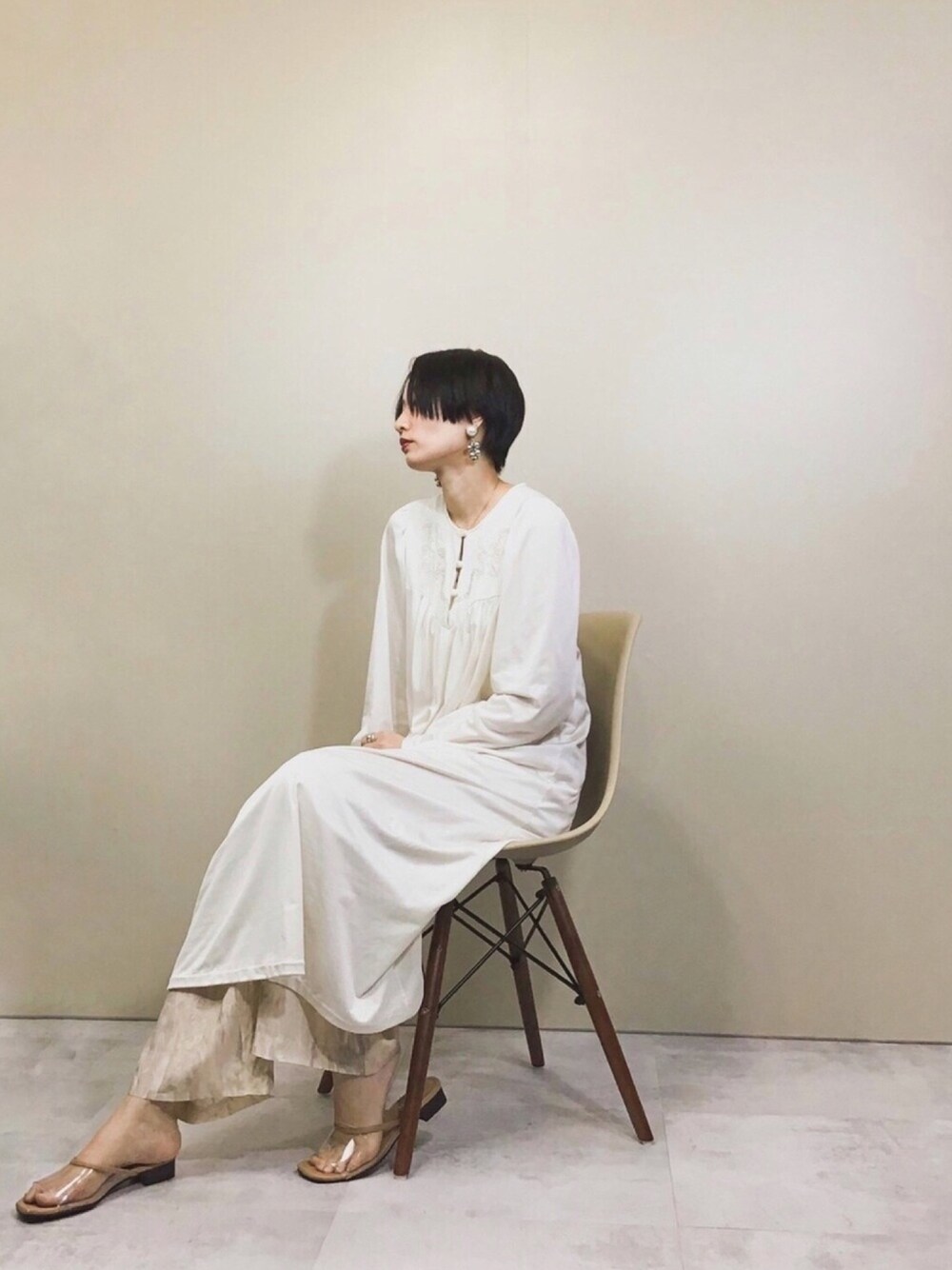 COLLENTE(yuco)さんの「Sadow line embroidery vintage dress-1119-5（USED）」を使ったコーディネート