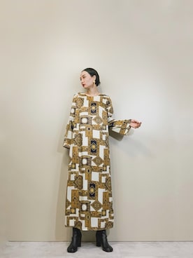 「古着屋コレンテ」｜「アイテム（ワンピース/ドレス）」を使った、COLLENTE(yuco)さん（レディース・168cm）の秋コーディネート