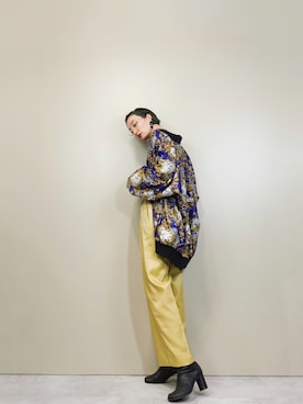 「古着女子」｜「アイテム（ナイロンジャケット）」を使った、COLLENTE(yuco)さん（レディース・168cm）の秋コーディネート