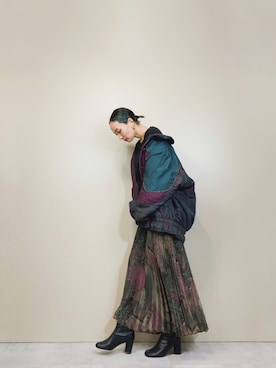 「古着屋コレンテ」｜「アイテム（ナイロンジャケット）」を使った、COLLENTE(yuco)さん（レディース・169cm）の秋コーディネート