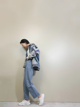 「古着屋コレンテ」｜「アイテム（デニムジャケット）」を使った、COLLENTE(yuco)さん（レディース・169cm）の冬コーディネート