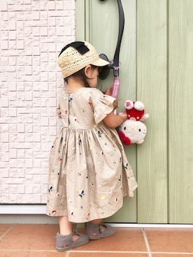 「PEEP ZOOMのアイテム（サンダル）」を使った、nami***さん（キッズ・80cm）の春コーディネート