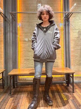 「ﾋﾞｯｸﾞｼﾙｴｯﾄ」｜「アイテム（ジャケット/アウター）」を使った、はなほさん（レディース・160cm）の冬コーディネート