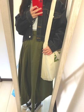 「EDWIN」｜「アイテム（スカート）」を使った、𝘬 𓂃さん（レディース・154cm）の春コーディネート