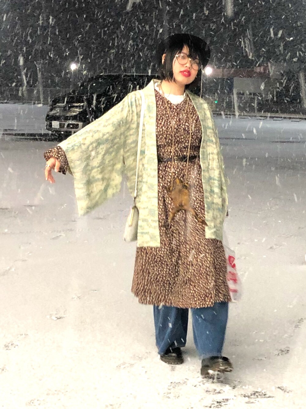 「個性派、個性的 古着、古着、古着好きな人と繋がりたい、和洋折衷」｜「WEGOのアイテム（ワンピース、ブラウン系）」を使った、ゆてぃおさん（レディース・160cm）の冬コーディネートの1枚目の写真