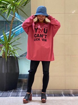 HOLYさんのコーディネート