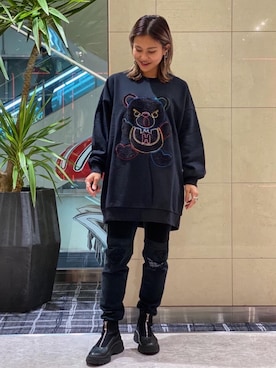 HOLYさんのコーディネート