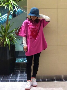 HOLYさんのコーディネート