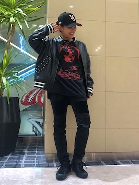 「スキニー」｜「アイテム（スタジャン）」を使った、HOLYさん（レディース・159cm）の秋コーディネート