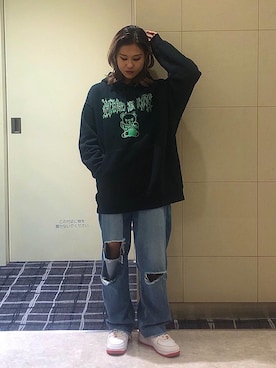 HOLYさんのコーディネート