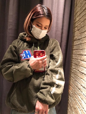 HOLYさんのコーディネート