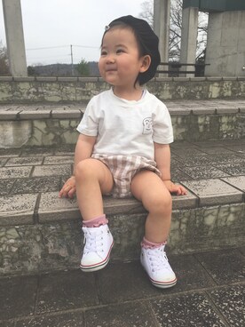「CONVERSE（コンバース）のconverse コンバース BABY ALL STAR N Z ベビーシューズ(ベビーオールスターNZ)（スニーカー、ホワイト系）」を使った、hioriさん（キッズ）の春コーディネート