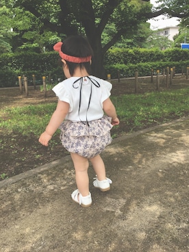 「Birthday（バースデイ）のアイテム（パンツ、ブルー系）」を使った、hioriさん（キッズ）の春コーディネート