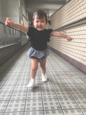 「西松屋（ニシマツヤ）のアイテム（スニーカー、ホワイト系）」を使った、hioriさん（キッズ）の夏コーディネート