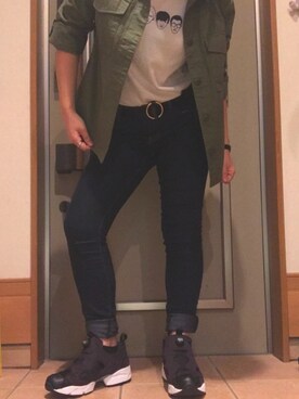 「UNIQLO（ユニクロ）のアイテム（シャツ/ブラウス、グリーン系）」を使った、ビョンさん（レディース・156cm）の秋コーディネート