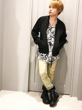 「KMRii（ケムリ）のアイテム（ブルゾン）」を使った、Sさん（メンズ・160cm）の春コーディネート
