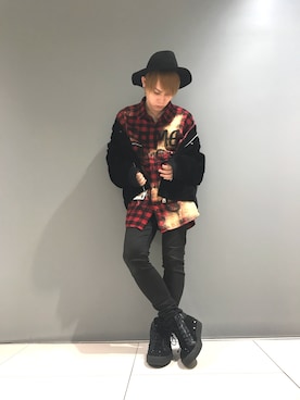 「赤チェック」｜「アイテム（ブルゾン）」を使った、Sさん（メンズ・160cm）の秋コーディネート