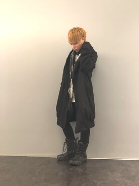 「KMRii」｜「アイテム（ステンカラーコート）」を使った、Sさん（メンズ・160cm）の春コーディネート