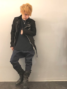 「サルエルデニム」｜「アイテム（ライダースジャケット）」を使った、Sさん（メンズ・160cm）の秋コーディネート
