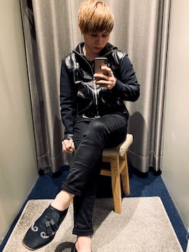 「JIMMY CHOO（ジミーチュウ）のアイテム」を使った、Sさん（メンズ・160cm）の冬コーディネート